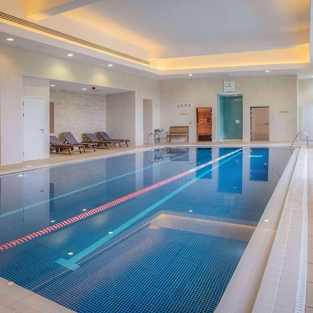 Отель Hilton Ридинг Экстерьер фото