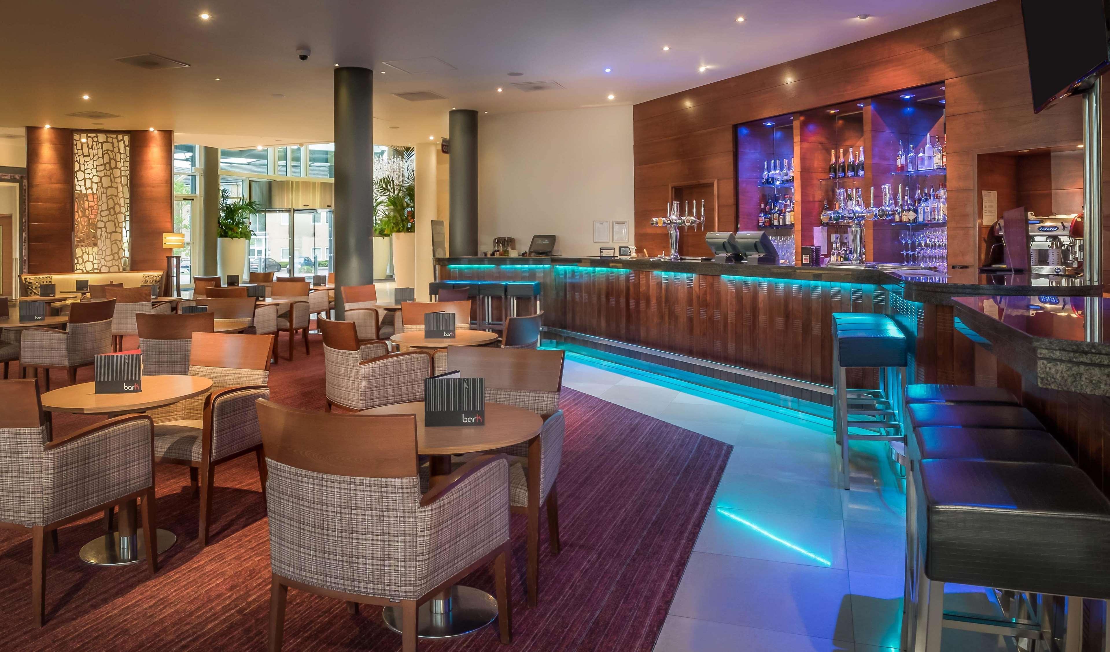 Отель Hilton Ридинг Экстерьер фото