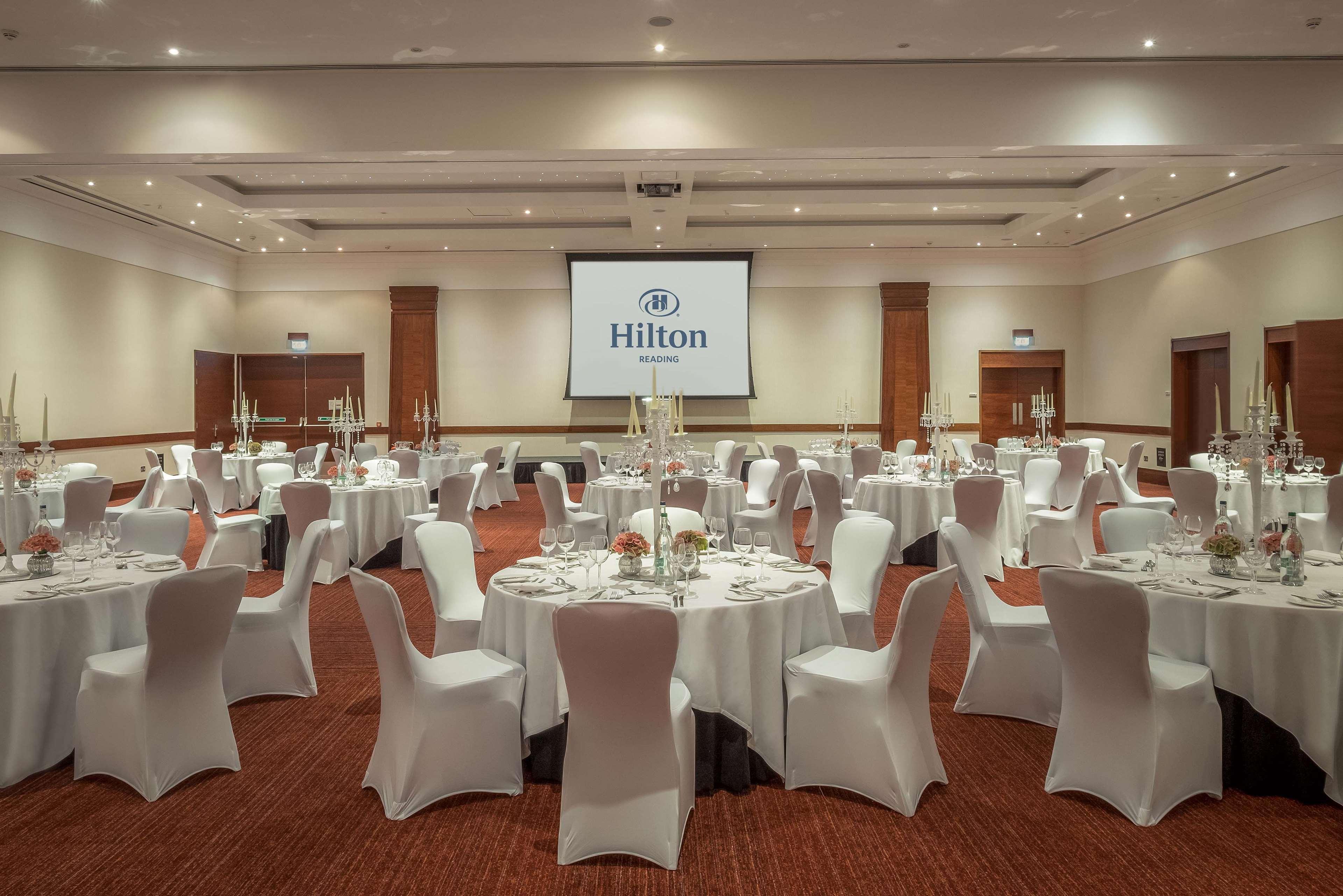 Отель Hilton Ридинг Экстерьер фото